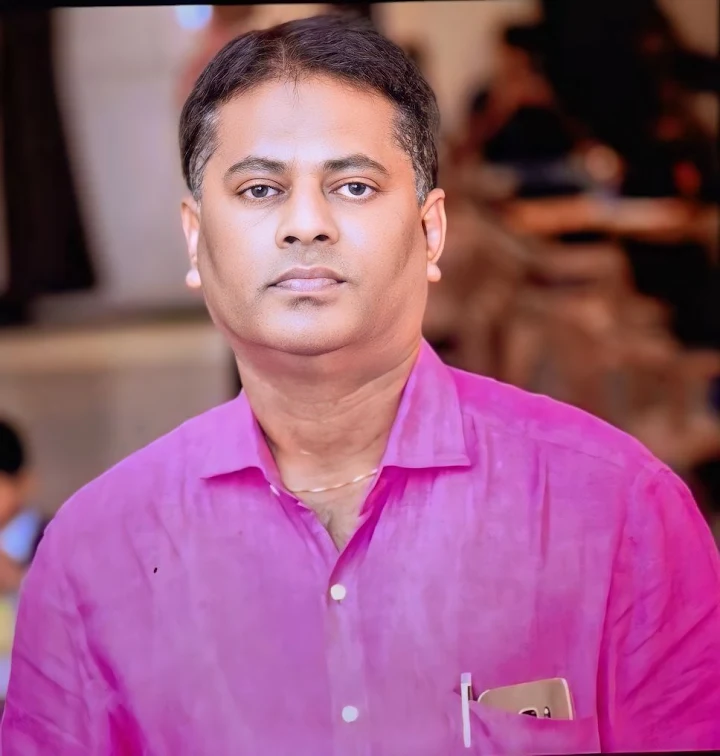 Dr M Kumar